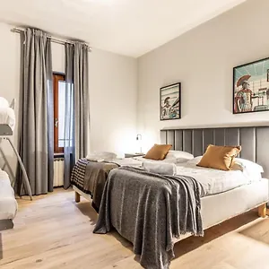 Flatinrome Trastevere Complex Appartement Rome